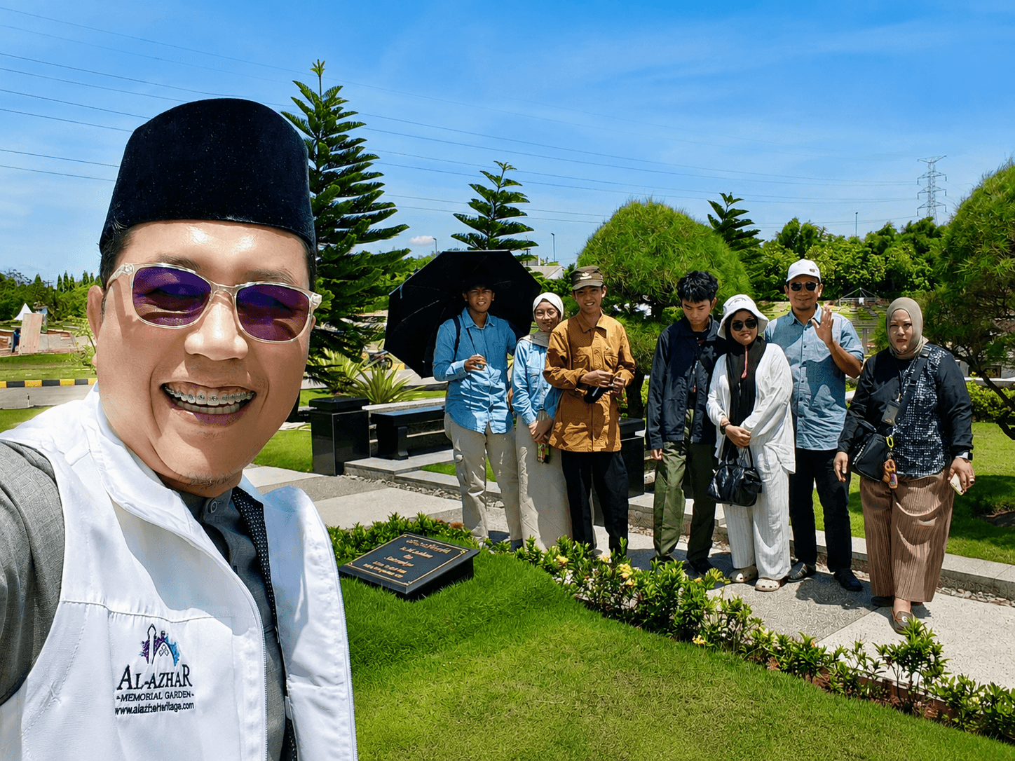 Konsultasi bersama keluarga Al Azhar Memorial Garden